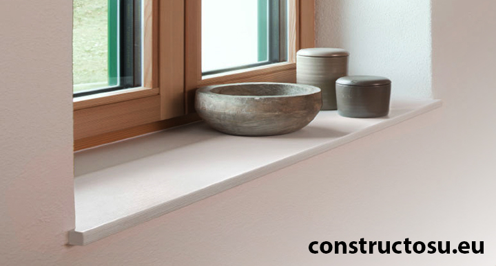 Loc de depozitare la fereastră